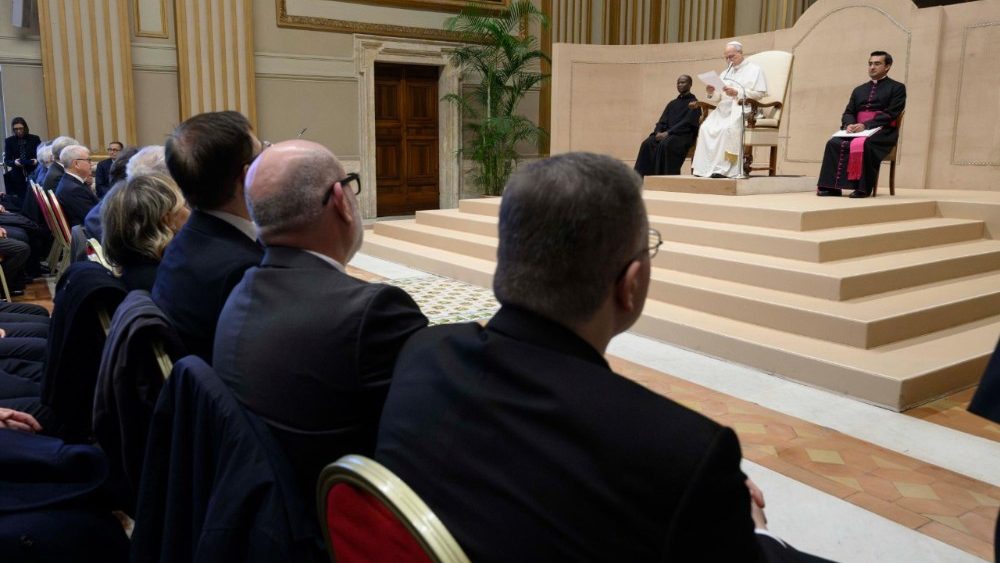 2025.12.12 Dirigenti e Funzionari dell'Intelligence Italiana