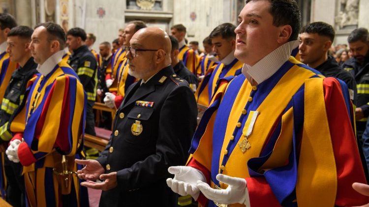 No &uacute;ltimo s&aacute;bado, a Guarda Su&iacute;&ccedil;a celebrou o Jubileu juntamente com a Gendarmaria e o Corpo de Bombeiros do Vaticano