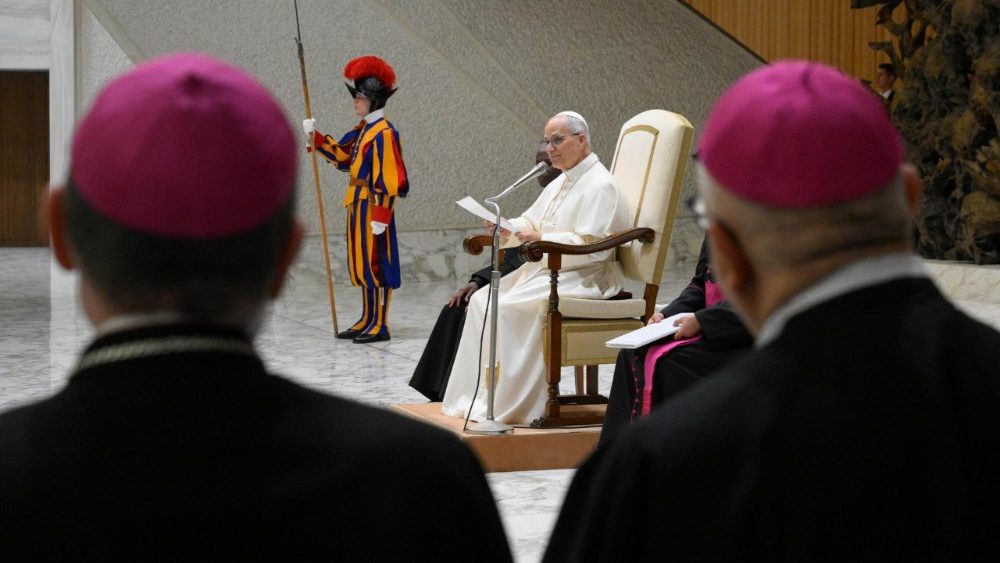 Аўдыенцыя для дэлегацый рэгіёнаў, якія ахвяравалі калядныя яслі і ёлку