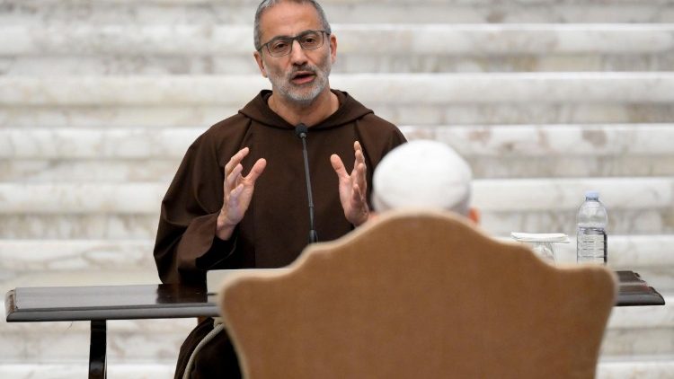 Padre Roberto Pasolini 