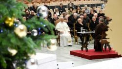 A treia Predică din Advent, ținită de preotul Roberto Pasolini (OFM Cap), predicatorul Casei Pontificale, vineri, 19 decembrie a.c., în Aula Paul al VI-lea, din Vatican