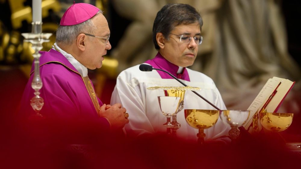 Santa misa en preparación a la Navidad para los trabajadores de la Santa Sede y del Estado de la Ciudad del Vaticano, viernes 19 de diciembre de 2025
