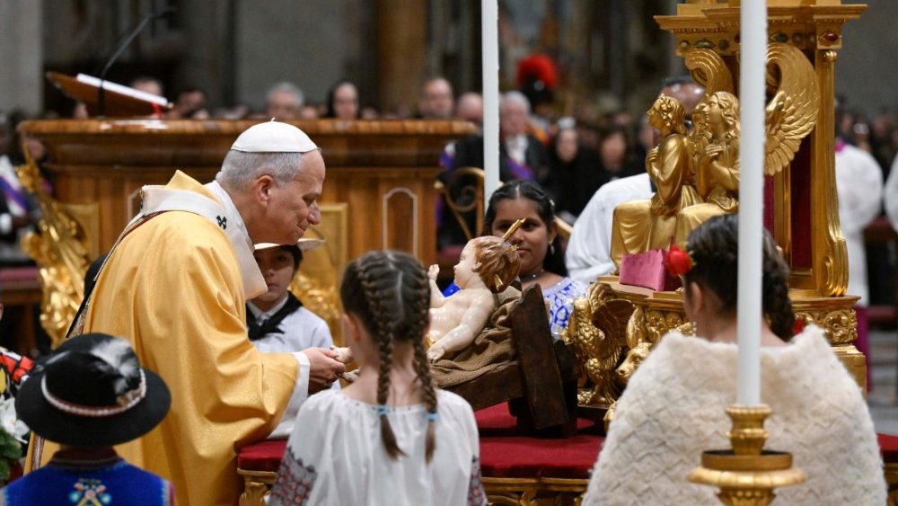 Leon XIV la Sfânta Liturghie a Nopții de Crăciun din 2025