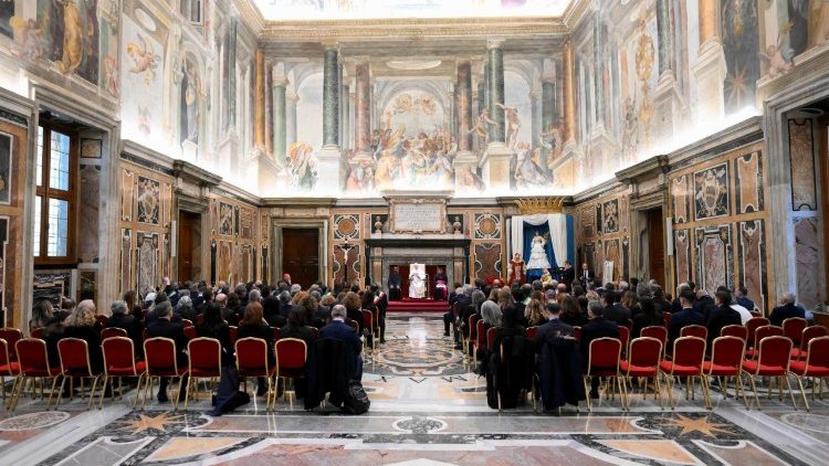 O Papa Le&atilde;o XIV, recebeu nesta segunda-feira, na Sala Clementina, no Vaticano, membros da Associa&ccedil;&atilde;o Nacional dos Munic&iacute;pios Italianos.