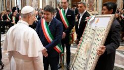 Leono XIV audiencija Italijos savivaldybių asociacijos nariams
