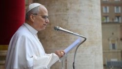 2026.01.06 Papież podczas południowej modlitwy Anioł Pański