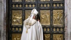 2026.01.06 Epifania del Signore â   Chiusura della Porta Santa e Santa Messa