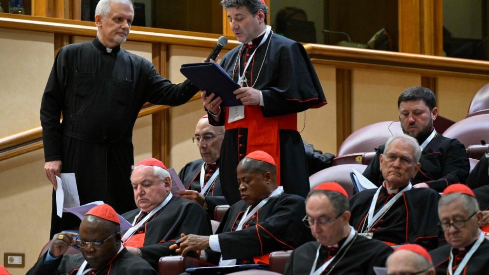 Neeilinės konsistorijos atidarymas 2026 m. sausio 7 d.