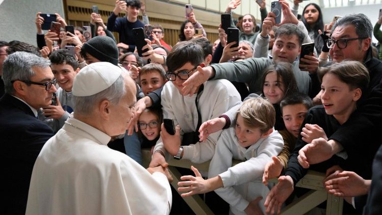 Imekuwa ni nafasi ya kusikiliza shuhuda za vijana wa kizazi kipya