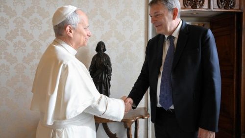 O encontro de Le&atilde;o XIV com o comiss&aacute;rio geral da UNRWA 