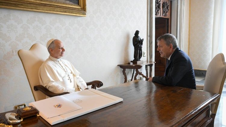 Papa Lav XIV. primio u audijenciju Philippea Lazzarinija, glavnog povjerenika agencije Ujedinjenih naroda za palestinske izbjeglice 