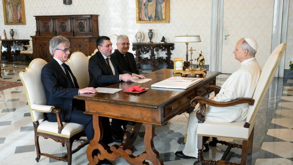 Leon XIV și David Prosperi, președinte al Fraternității ”Comuniune și Eliberare”