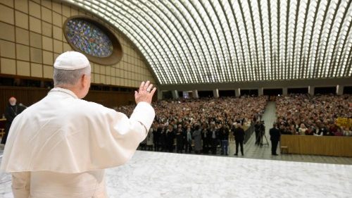 Il Papa: Ges&ugrave; ci vuole suoi amici, non lasciamo inascoltato questo appello