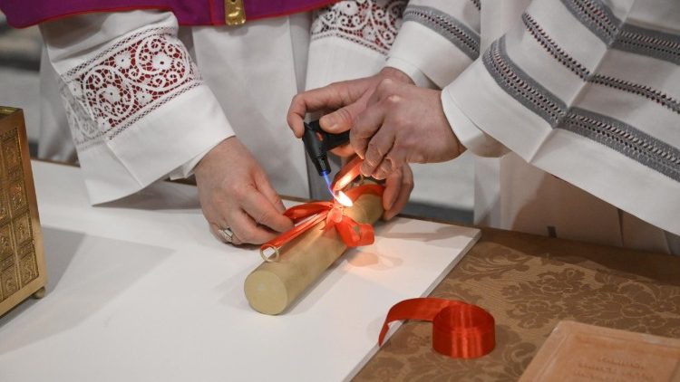 Scell&eacute; appos&eacute; sur le parchemin