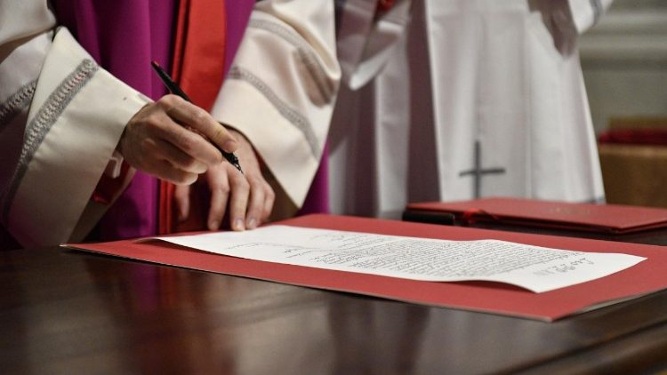 Svēto durvju aizmūrēšanas ceremonija