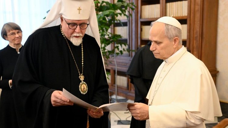 Папата с икуменическата делегация от Финландия
