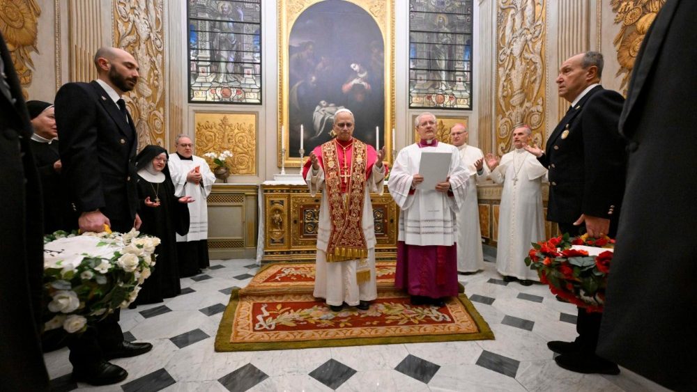 Ва ўспамін святой Агнешкі Папу прадставілі ягнят 