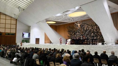 Audience g&eacute;n&eacute;rale: accueillir l'humanit&eacute; int&eacute;grale de J&eacute;sus-Christ pour connaitre le P&egrave;re