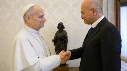 Papa Leão XIV e Barham Salih, Alto Comissário das Nações Unidas para os Refugiados