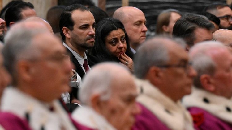 Папата с членовете на Римската рота