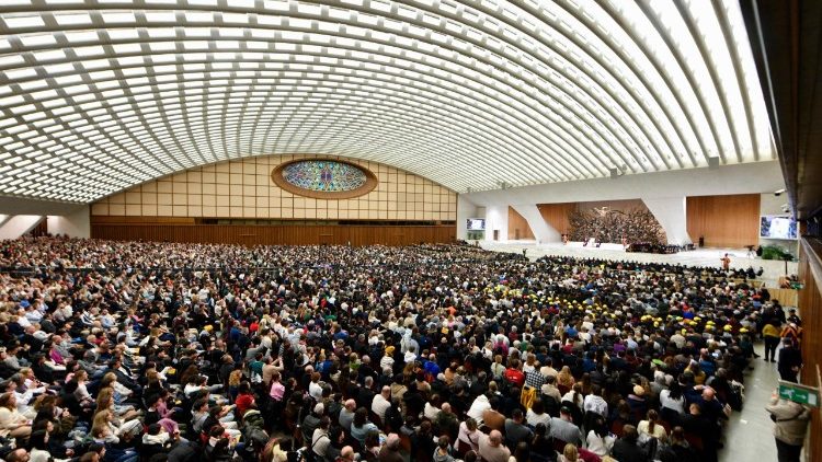 Audience g&eacute;n&eacute;rale dans la salle Paul VI