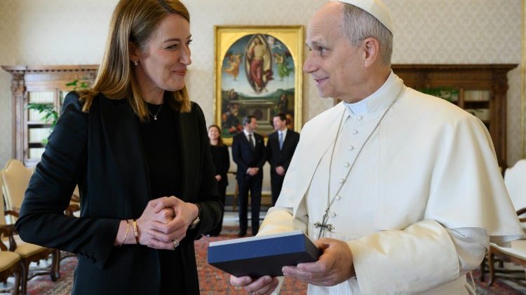 Roberta Metsola e o Papa Le&atilde;o XIV