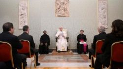 Il Papa riceve in udienza i membri della Rete Mondiale di Preghiera del Papa