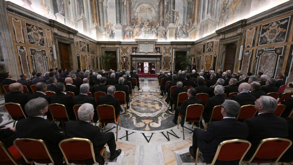 Аўдыенцыя Папы Льва XIV для супрацоўнікаў Папскага дома