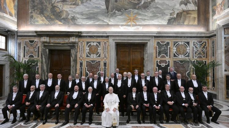Påve Leo XIV:s möte med påvliga hovets medlemmar