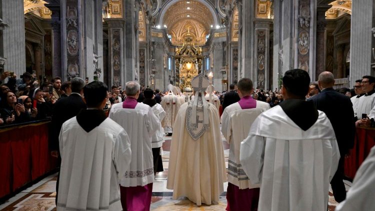 Pope Leo XIV celebrates Mass on the 30th World Day for Consecrated Life