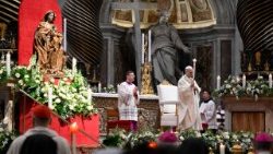 Tafakari ya Liturujia ya Neno la Mungu Dominika ya 5 ya Mwaka A wa Kanisa: Chumvi ya Dunia na Nuru ya Ulimwengu.