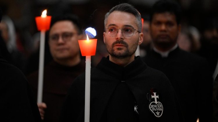 Passionister deltog i mässan 