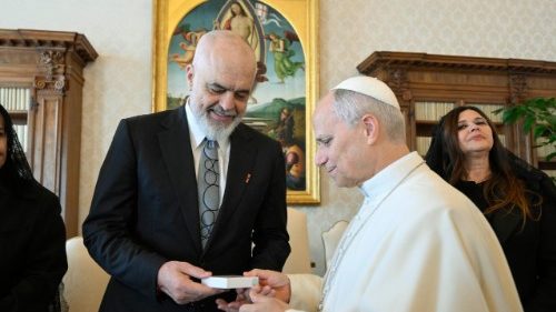 Albaniens Premierminister Edi Rama zu Gast im Vatikan