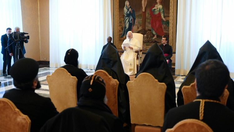 Encuentro con sacerdotes y monjes de las Iglesias Ortodoxas Orientales 