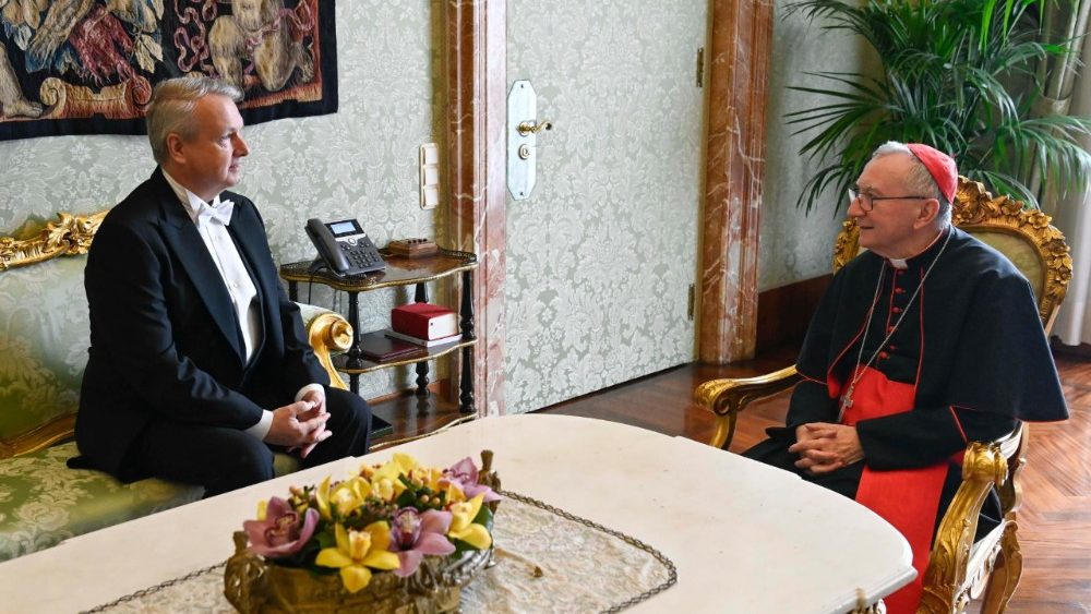 Кардынал Паралін з паслом Венгрыі