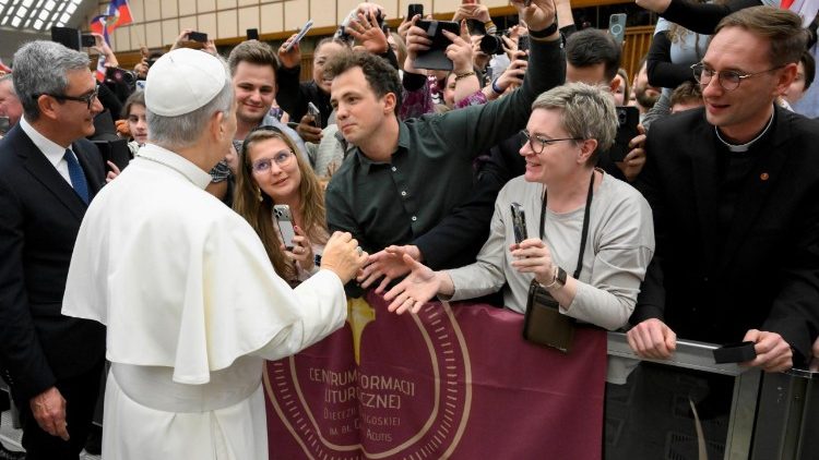 папата на общата аудиенция