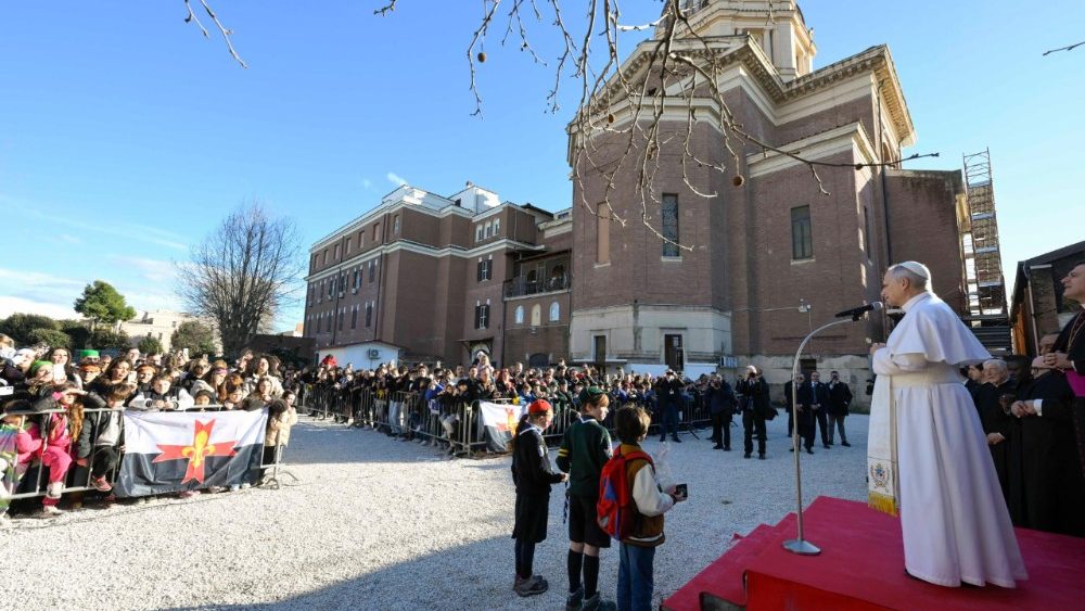 Пастырскі візіт у парафію Маці Божай Каралевы Супакою ў Остыі