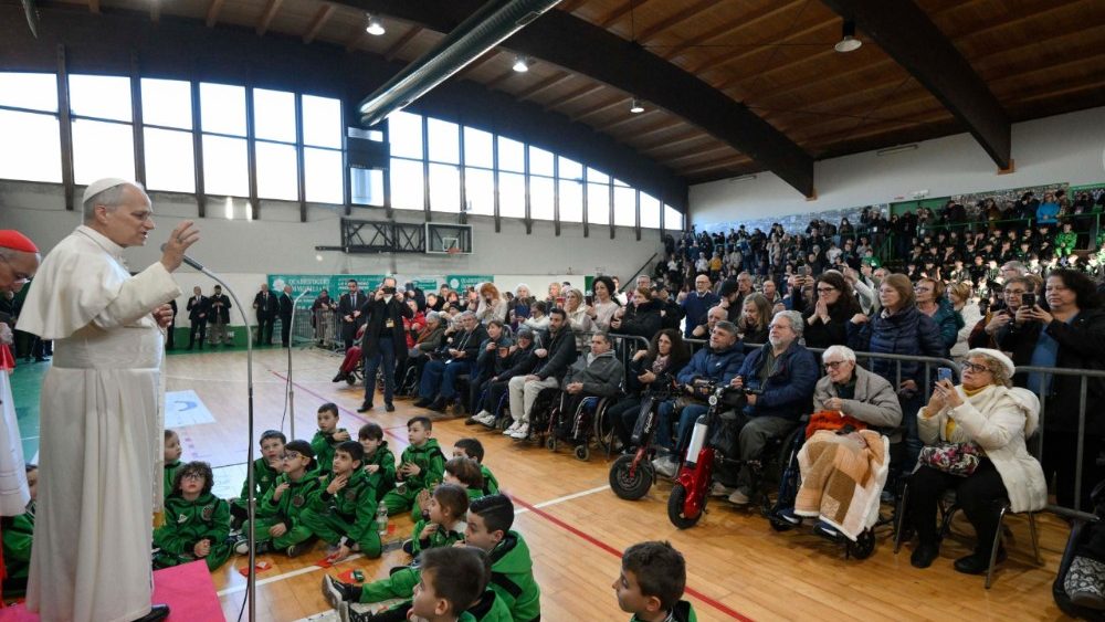 Пастырскі візіт у парафію Маці Божай Каралевы Супакою ў Остыі