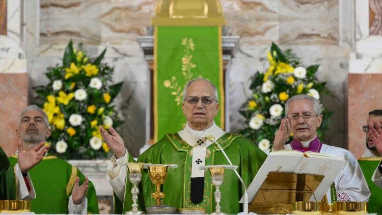 Ekaristi Takatifu ni chanzo na kilelel cha maisha na utume wa Kanisa