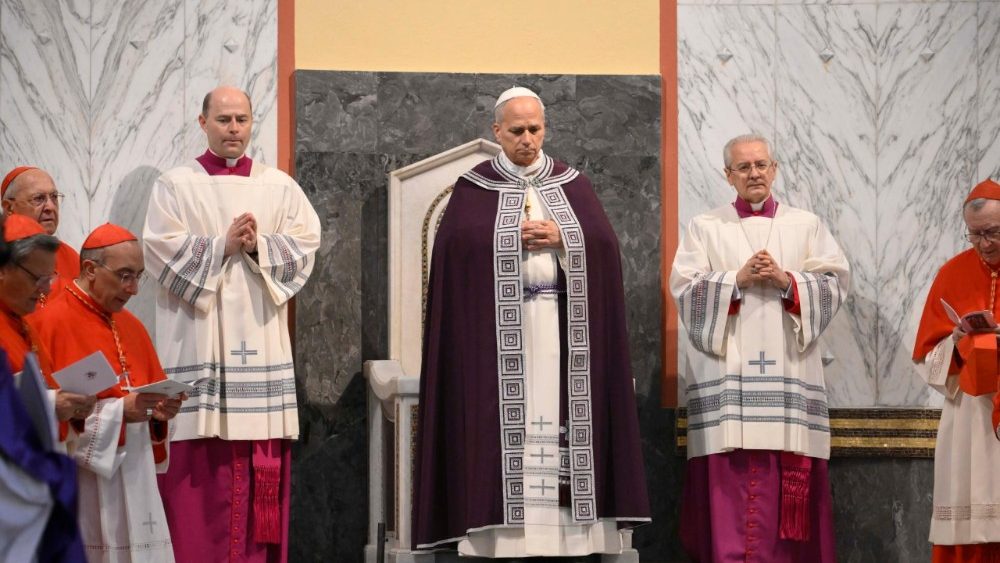 Cвятая Імша з абрадам пасыпання галоў попелам у базіліцы святой Сабіны