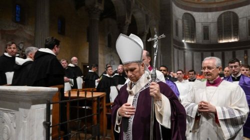 Pope on Ash Wednesday: ‘Call death for what it is’