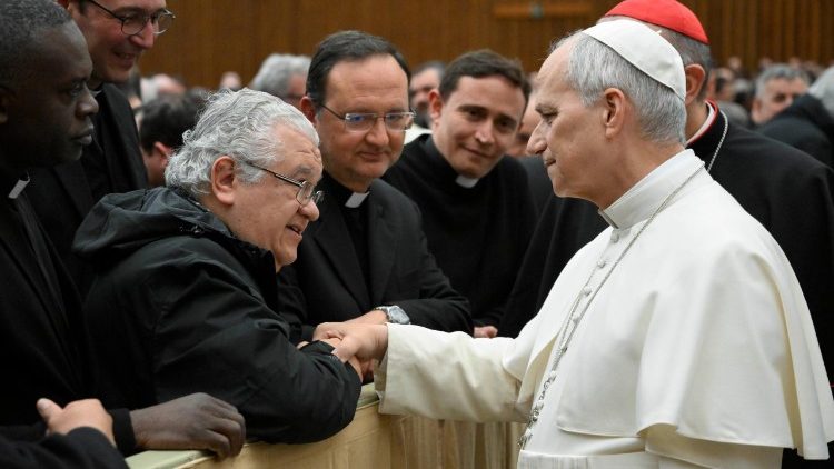 Papież zachęcał do bliskości wobec innych os&oacute;b duchownych