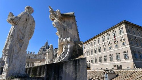 Každ&aacute; vojna je ranou celej ľudskej rodiny, upozornil Lev XIV.