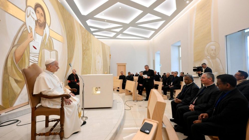 Сустрэча Папы з супольнасцю салезіянаў у рымскай парафіі Найсвяцейшага Сэрца Езуса