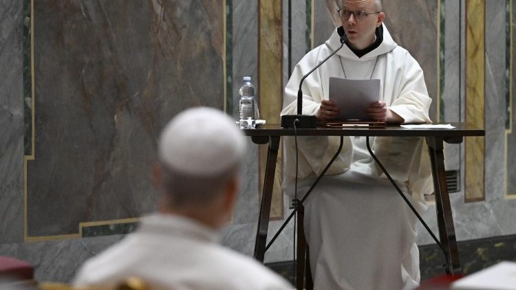 Monsignor Erik Varden nell'utima meditazione per gli Esercizi Spirituali per il Papa e la Curia romana