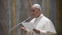 O Papa intervém no encerramento dos Exercícios Espirituais.