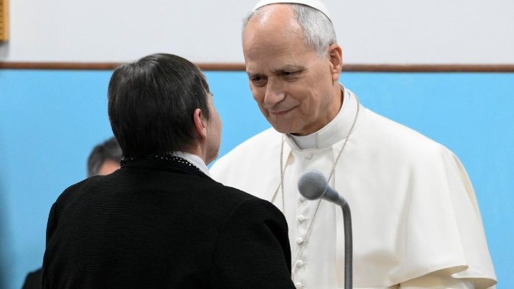 Le Pape à la paroisse de l'Ascension de Notre Seigneur Jésus-Christ, au "Quarticciolo", à l'est de Rome, le 1er mars. 