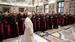 Đức Thánh Cha Lêô XIV gặp gỡ với đại diện Phân khoa Thần học Puglia và Học viện Thần học Calabria