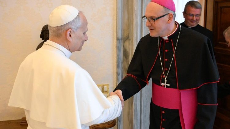 L'incontro di Leone XIV con monsignor Stanislav Přibyl
