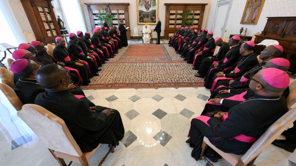 La Leon al XIV-lea, un grup de episcopi din Nigeria pentru vizita ”ad Limina Apostolorum”